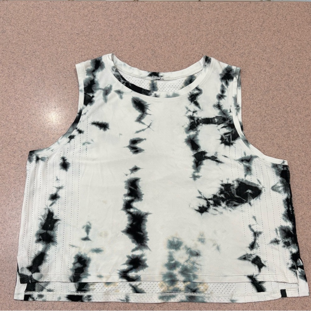Lululemon Athletica Black and White Muscle Tee